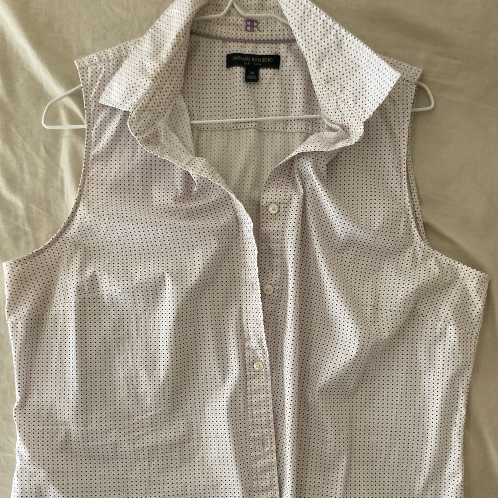 Banana 🍌 Republic Sleeveless Button Shirt Blouse Work Size 14